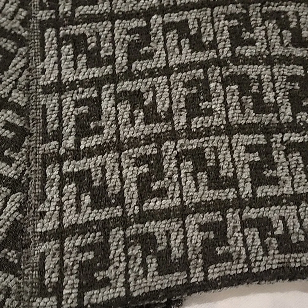 Authentic Fendi Scarf - Picture 2 of 5